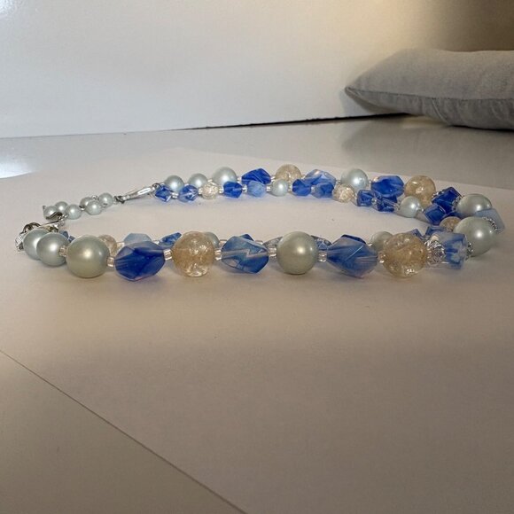 Vintage Double Strand Blue Silver Tone Beaded Necklace Faceted Classic Elegant - Picture 3 of 7